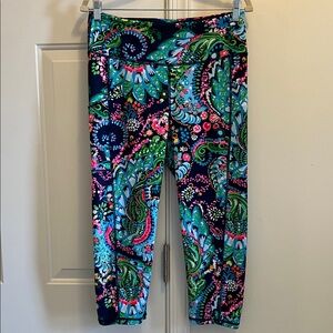 LILLY PULITZER size L Luxletic UPF 50 cropped leggings